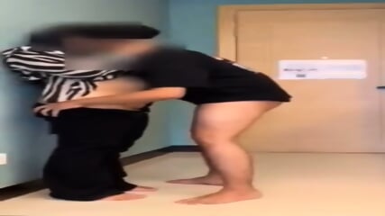 Binor Jilbab Ngewe sama selingkuhan