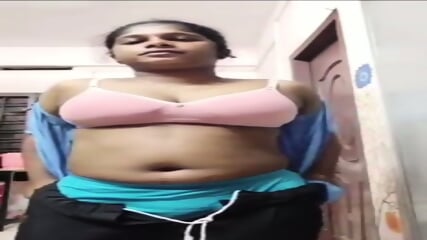 Tamil Hotel Staff Babe Undressing Spreading Her Pussy & Ass