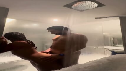 Desi Girlfriend Fuck By Bf I\n Shower