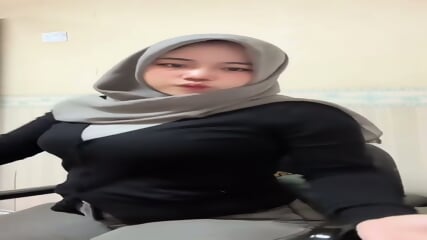 Jilbab Tobrut