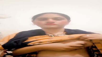 New Viral Video Indian Bhabhi Sowing, Rajshot