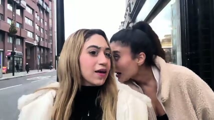 Artemis Carmona & Marina Maya - Epic London Cumwalk Wosk