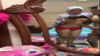 Skandal Pelajar Hijab Sama Om