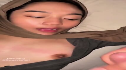Tocil Hijab Ngentot Dihotel Bareng Atasan