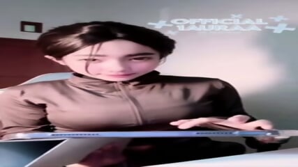 Yang Lagi Viral 1 Januari 2026 Full Di Https://s.id/unboxingpsk