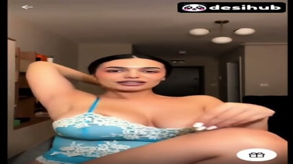 This Indian Big Boobeb Girl Teasing Her Fans With Bouncing Her Boobs Tango Porn Video.