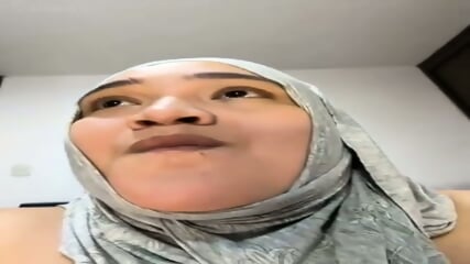 Hijab Milf Riding Torso, Rajshot POV