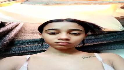 Zoe Sweett18 Masturbándose