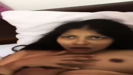 Girlfriend Fucking In Missionary With Sexy Moaning @Terabox God