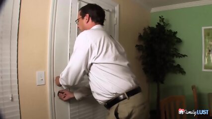Well Hung DILF Gets Fucked By Scrawny Teen Girl